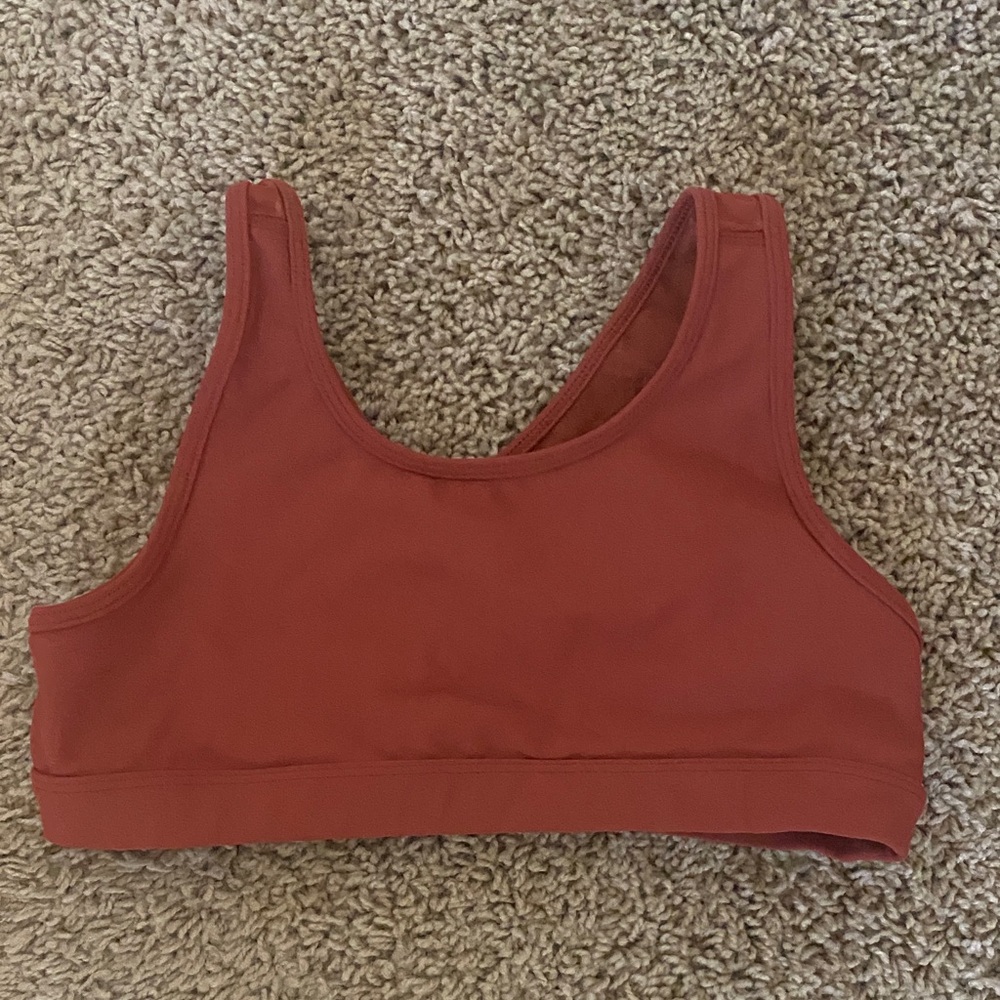 Old Navy Girls powersoft go-dry size large (10-12) Rust Sports Bra